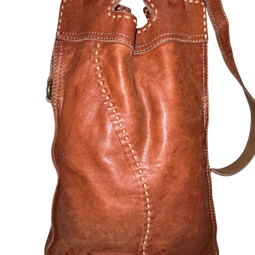 Vintage  Lucky Brand Abby lamb leather fold over messenger bag - Picture 2 of 14